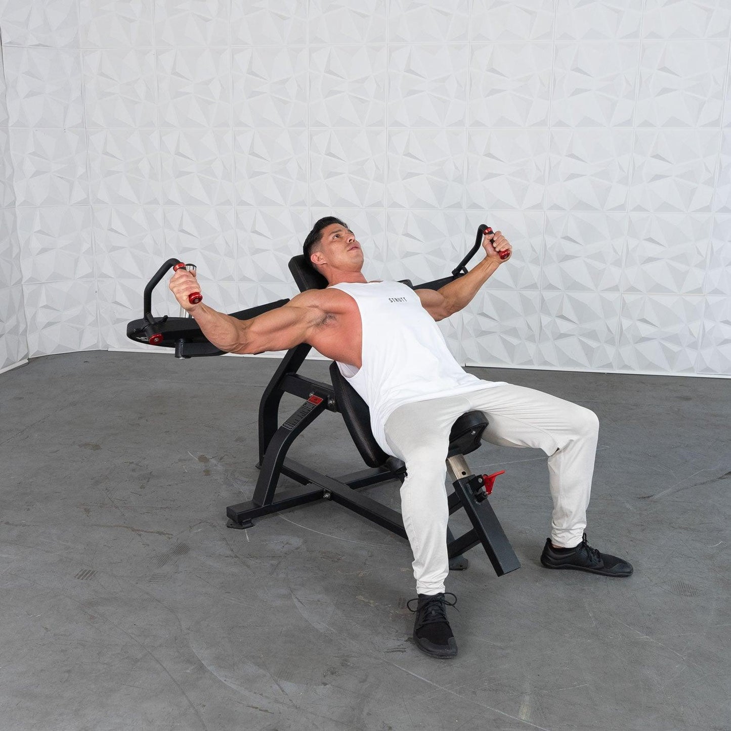 Excel Plate Loaded Incline Pec Fly – Upper Chest Machine | Muscle D Fitness