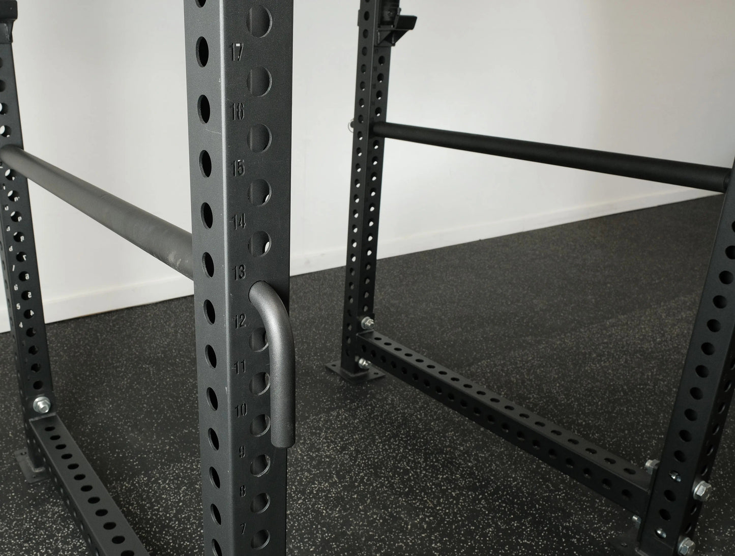 Fringe Sport 3x3 Rack - 30 inch Pin Pipe Safeties