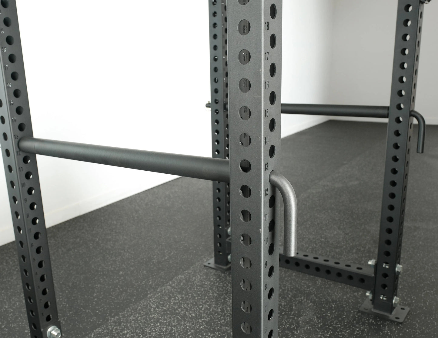 Fringe Sport 3x3 Rack - 30" Pin Pipe Safeties