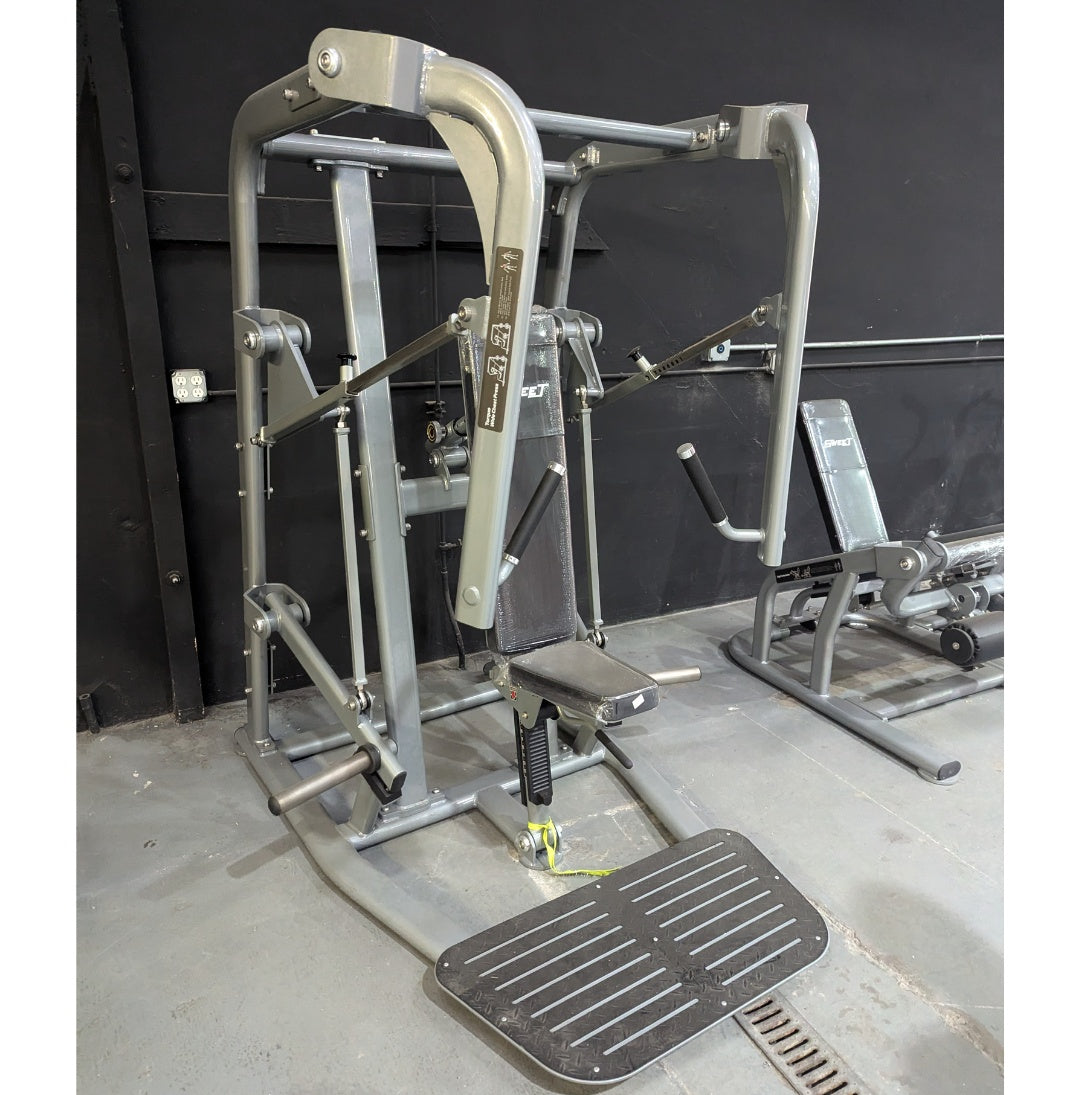 Pro Strength Wide Chest Press - Muscle D Fitness - Premium Adjustable Plate Loaded Bench Press