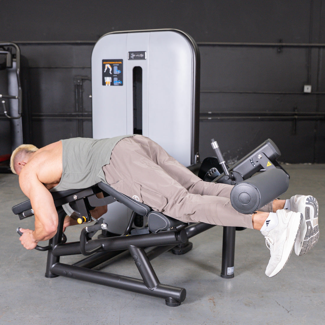 Vogue Leg Extension / Prone Leg Curl Combo | Commercial Gym Equipment | Muscle D